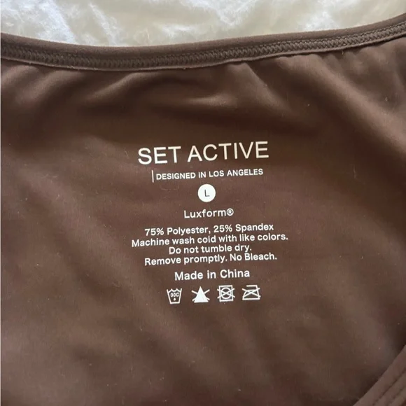 SET Active Brown High-Waist Leggings and Crop Top Set - Picture 5 of 11